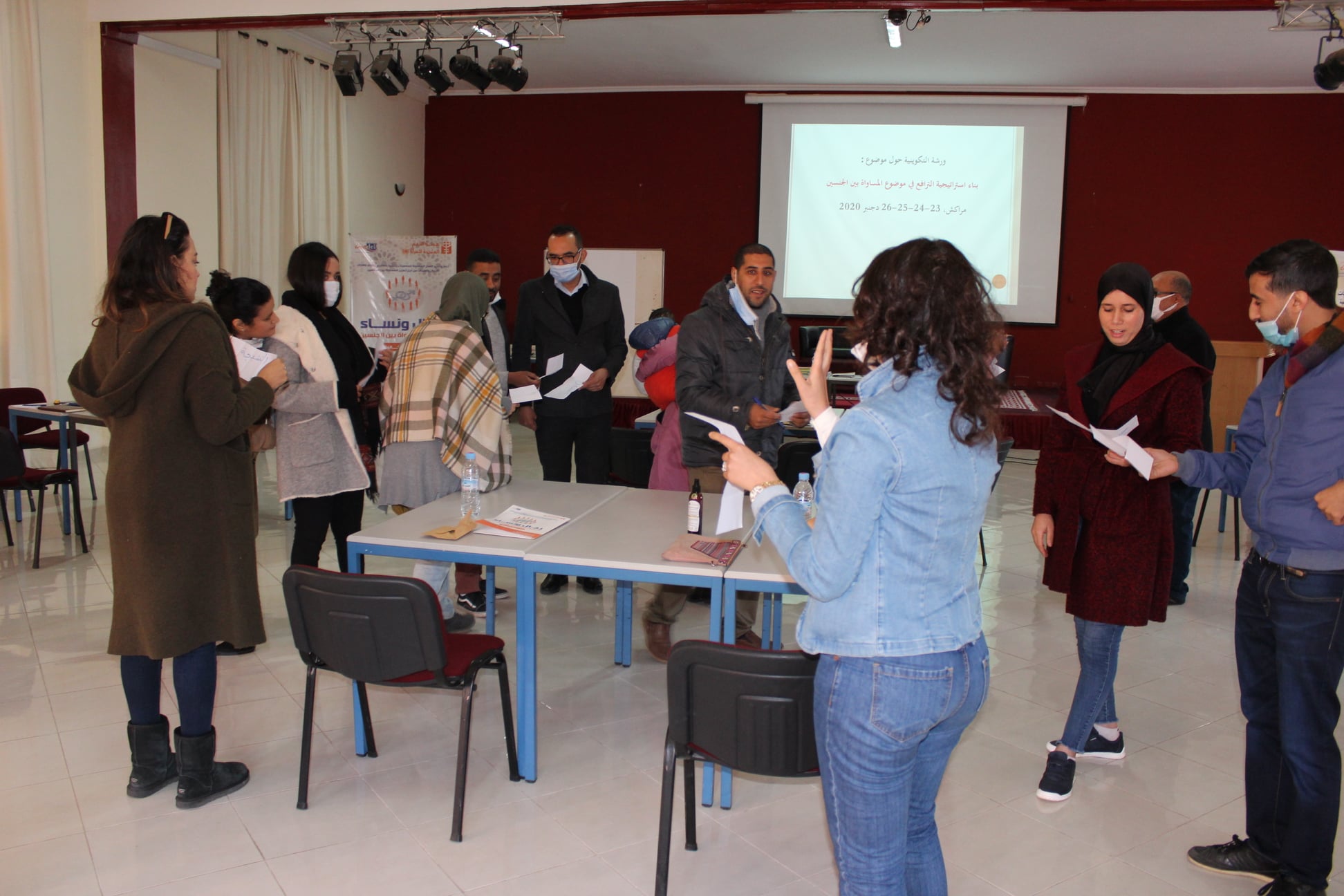 L’Institut Marocain pour le Développement Local (IMADEL) a organisé une session de formation sur le « Montage d’une stratégie de plaidoyer » et « Plaidoyer et communication », dans le cadre du projet « Accompagnement et gestion des subventions des associations communautaires et nationales dans la mise en œuvre de projets visant l’implication des hommes et des garçons dans la promotion de l’égalité des sexes » en partenariat avec ONU Femmes , du 23 et 26 décembre 2020.