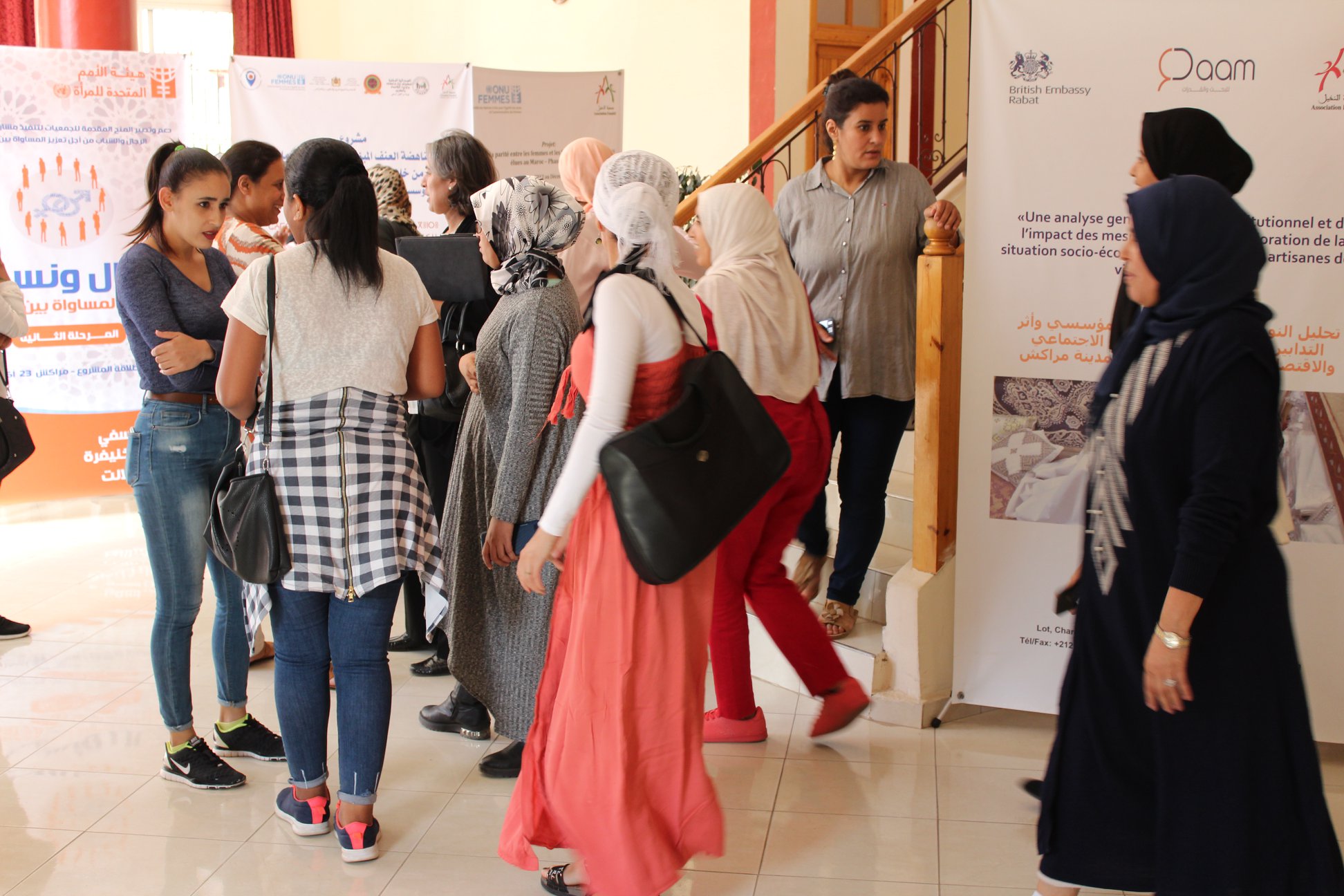 L’Institut Marocain de Développement Local, en partenariat avec le Fonds d’Appui à la Promotion de la Représentation des Femmes, a organisé un stage de formation pour les élues des communes territoriales de la région Marrakech/Safi, dans le domaine de la gestion financière et des marchés publics au niveau territorial , les 21 et 22 novembre 2019, au siège de l’Institut à Marrakech.